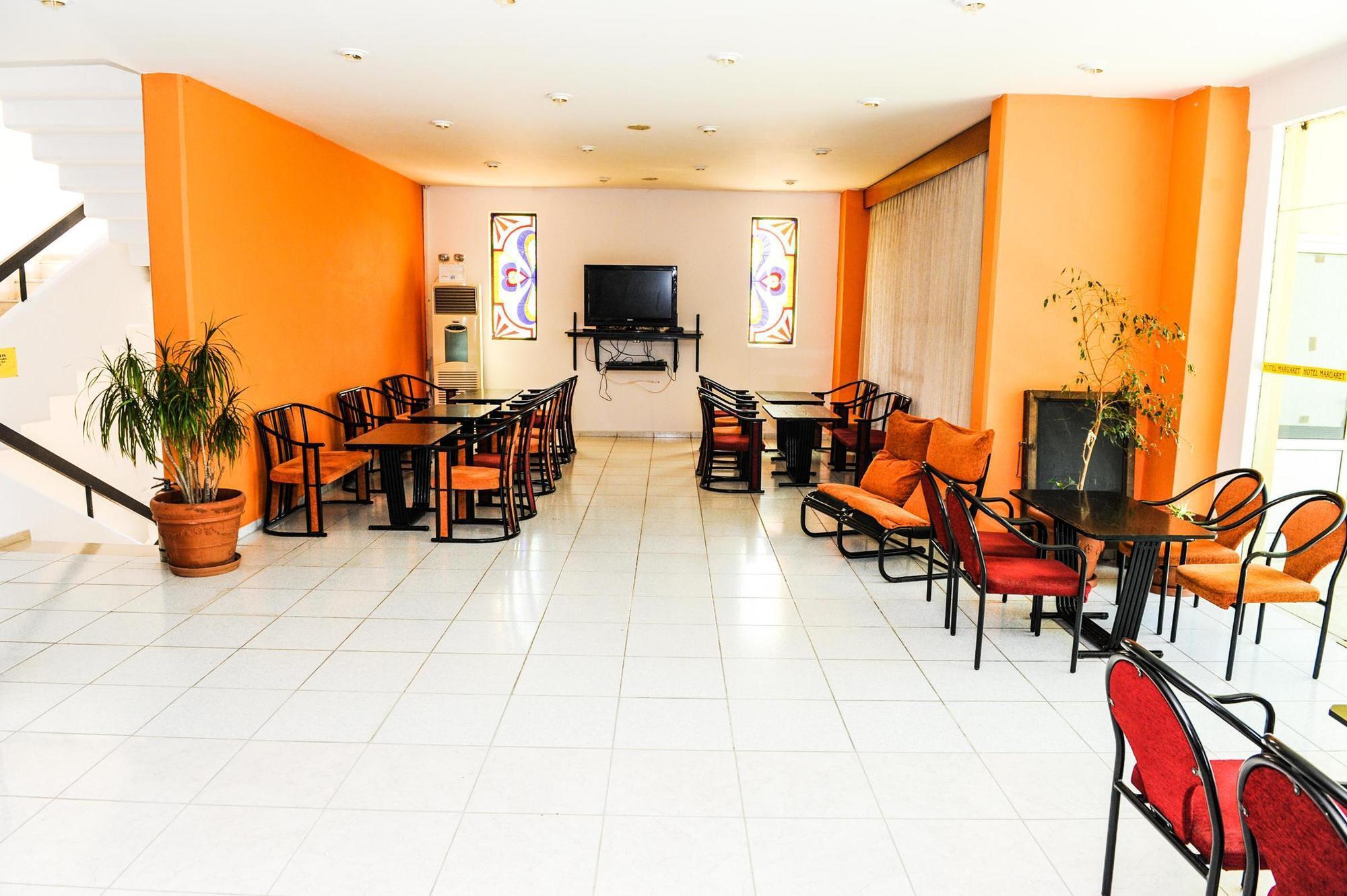 Hotel Margaret Kremasti  Ngoại thất bức ảnh