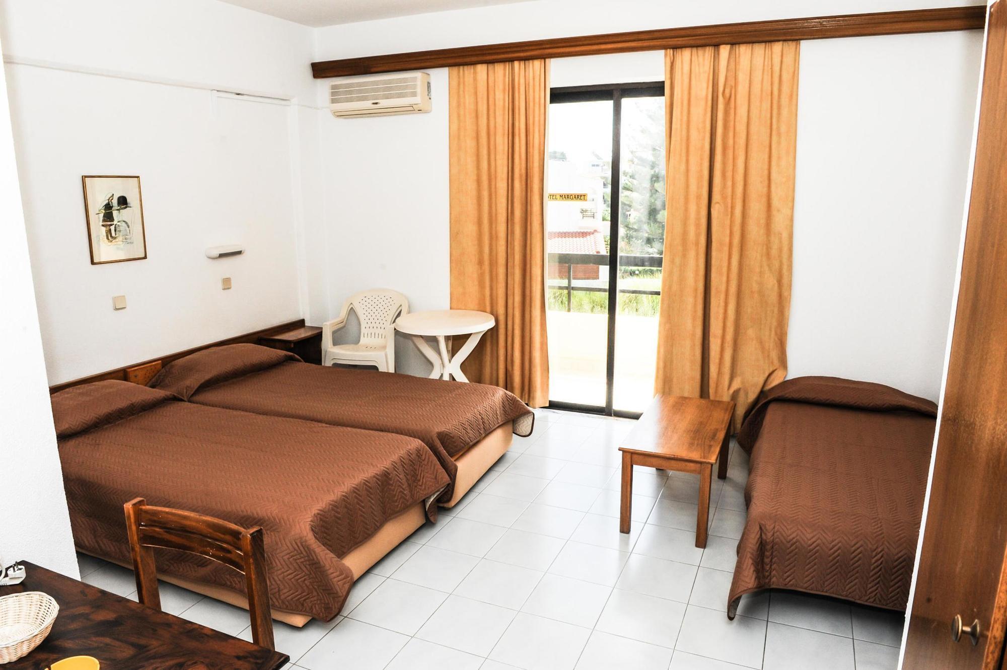 Hotel Margaret Kremasti  Ngoại thất bức ảnh