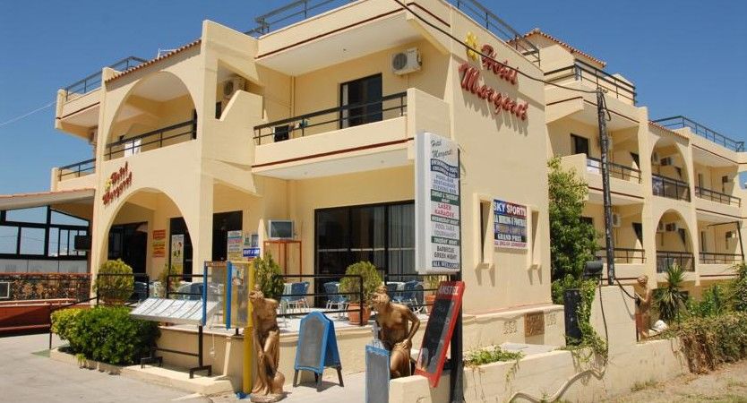 Hotel Margaret Kremasti  Ngoại thất bức ảnh