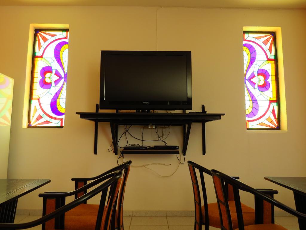 Hotel Margaret Kremasti  Ngoại thất bức ảnh
