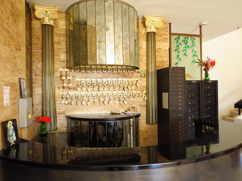 Hotel Margaret Kremasti  Ngoại thất bức ảnh