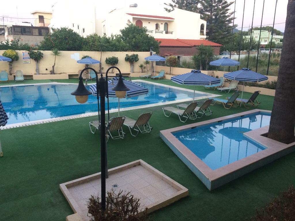 Hotel Margaret Kremasti  Ngoại thất bức ảnh