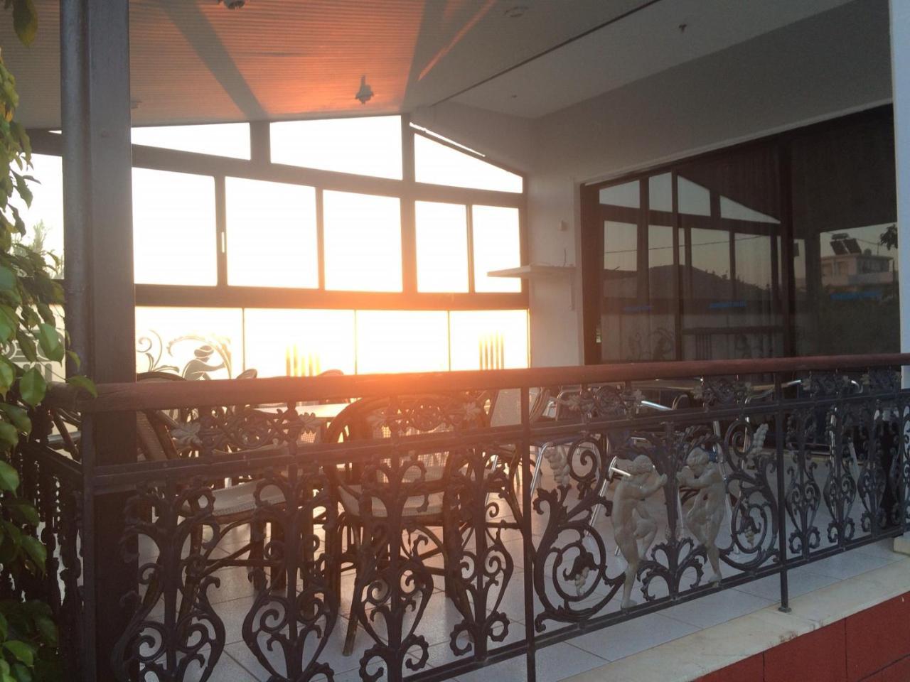 Hotel Margaret Kremasti  Ngoại thất bức ảnh